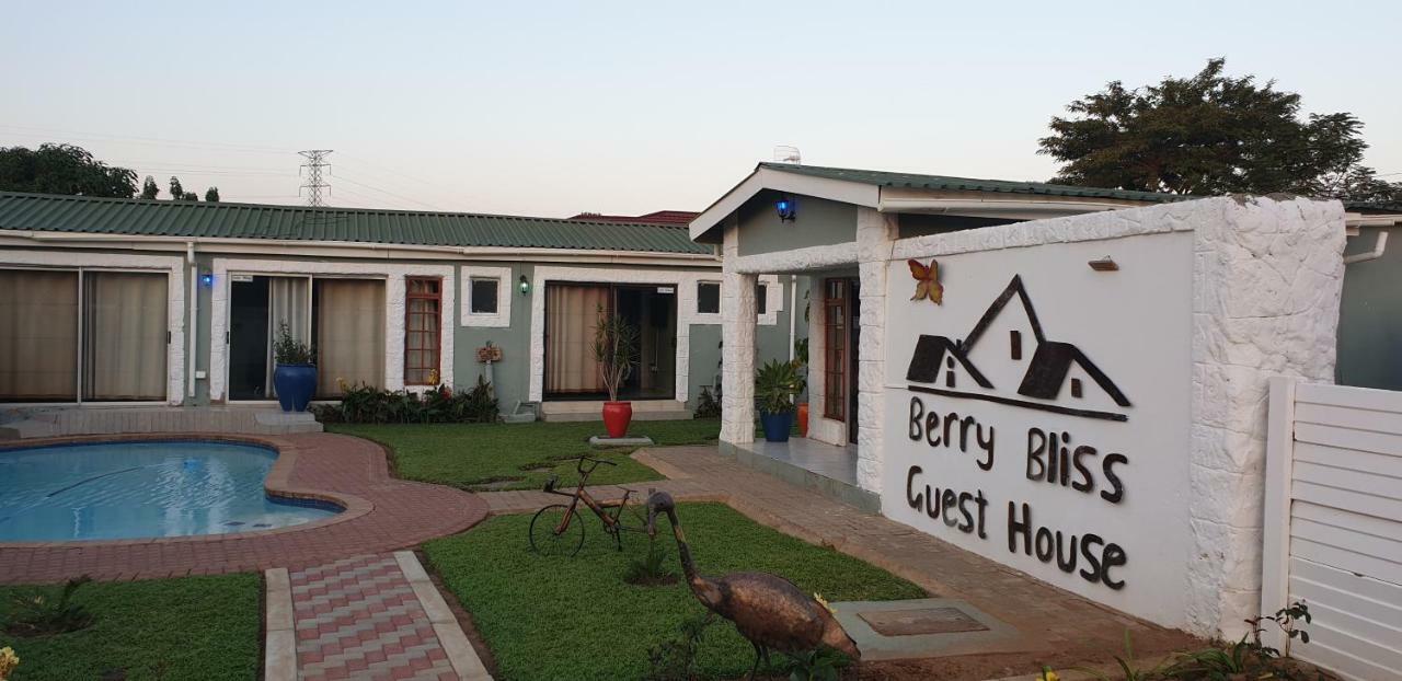 Berry Bliss Guest House Gaborone Exterior photo